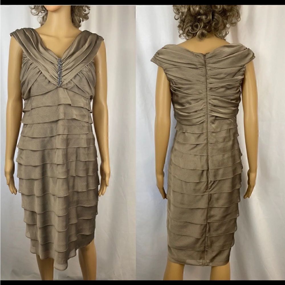 London Times Formal Empire Waist Layered
Ruffles Gold Dress,